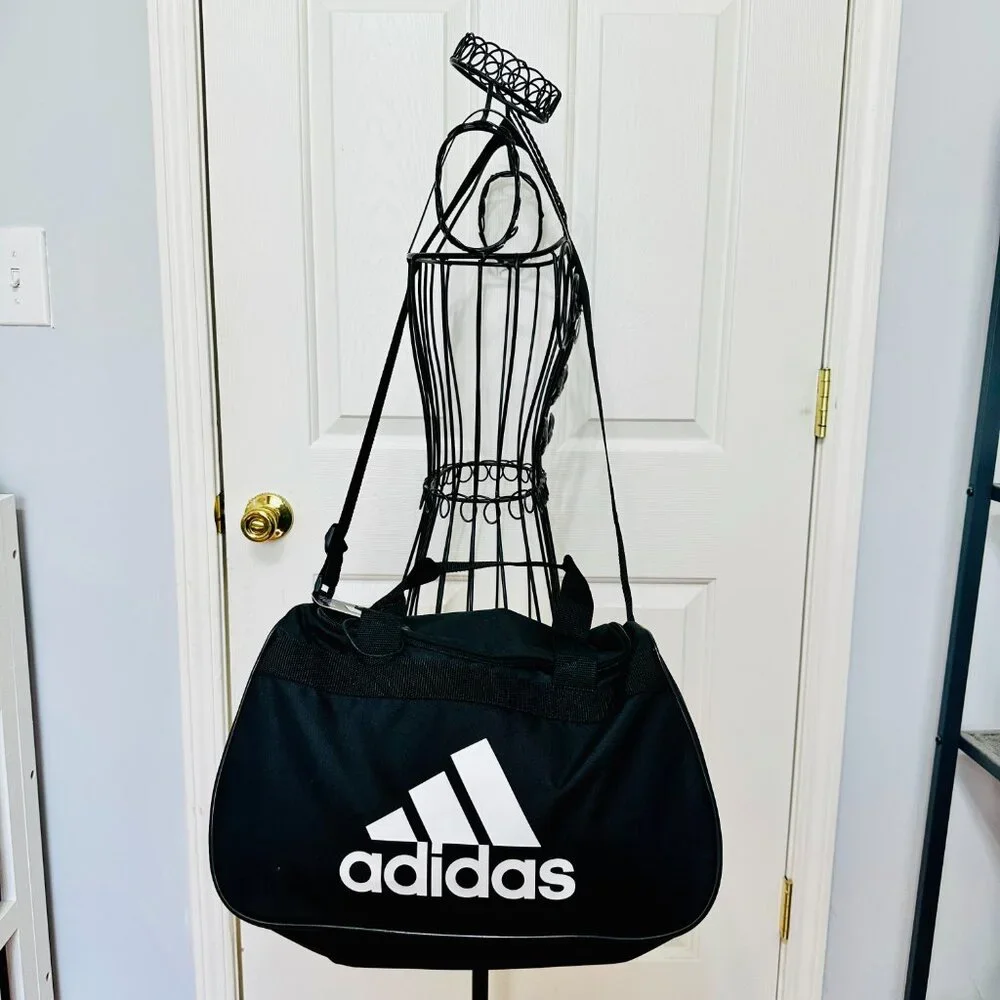 ADIDAS DIABLO SMALL II HEX DUFFLE WEEKENDER OVERNIGHT GYM BAG UNISEX BLACK